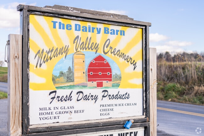 The Dairy Barn in Marion is a local favorite for ice cream, coffee, and baked goods.