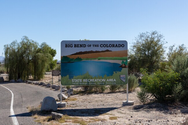 Big Bend of the Colorado State Recreation Area offers 2,100 acres of natural beauty along the Colorado River, complete with a boat launch and four miles of scenic trails for hiking and exploration.