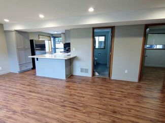 3344 NE 144th Ave Unit Apartment #B, Portland, OR 97230