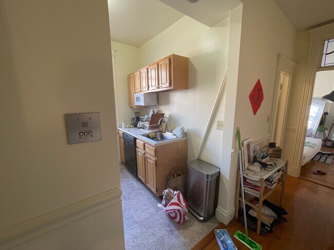 70 Queensberry St unit 12A, Boston, MA 02215 - photo 3