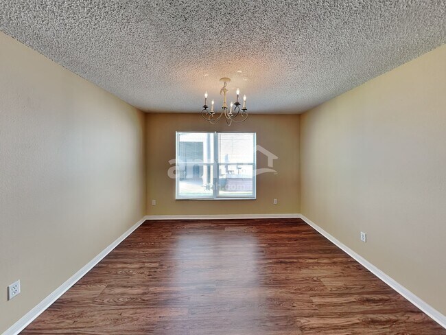 14610 Rockledge Grove Ct, Orlando, FL 32828 - photo 7