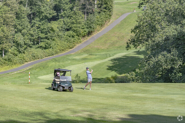 The Fairchild Wheeler Golf Course is a local public golf course near Fairfield Woods.