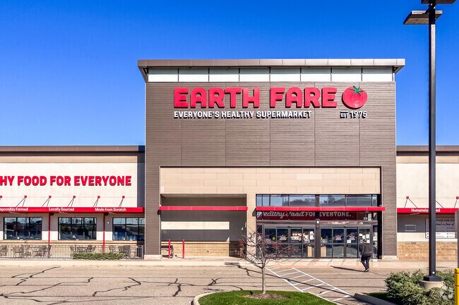 For healthy food options, residents of the Walsh University neighborhood go to Earth Fare.