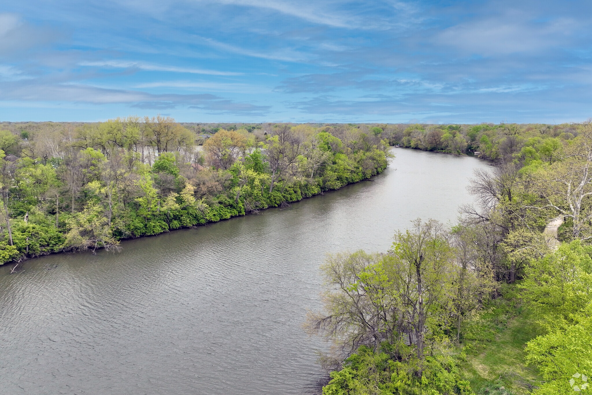 The White River is a waterway that flows through the city of Indianapolis near Glendale.