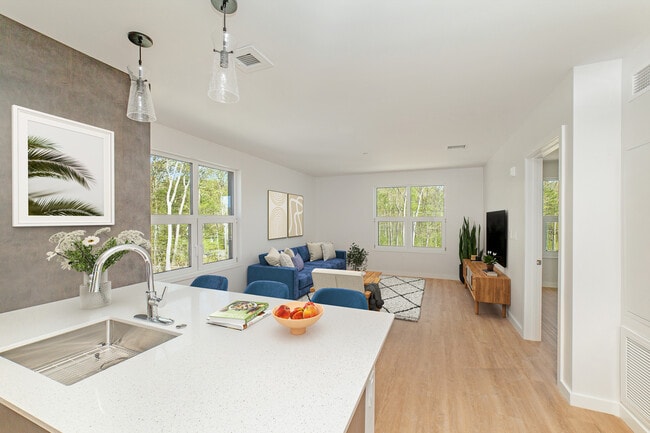 Walnut Knoll Apartments, Foxborough, MA 02035 - photo 2