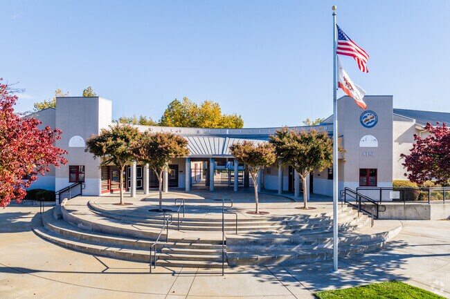 Blue Oaks Elementary School  provides safe and studious grounds for students in Roseville.