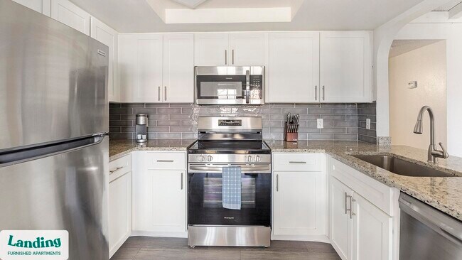 5272 Tamarus St unit 5212D.1411248, Las Vegas, NV 89119 - photo 7