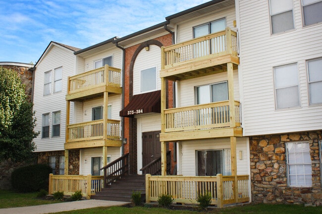 Knobs Pointe Apartments, New Albany, IN 47150 - photo 4