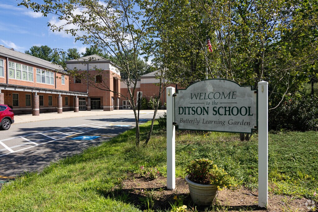 Ditson Elementary School is located in the Pinehurst neighborhood of Billerica Massachusetts.