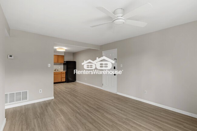 708 Ridgeside Dr unit B, Ballwin, MO 63021 - photo 6