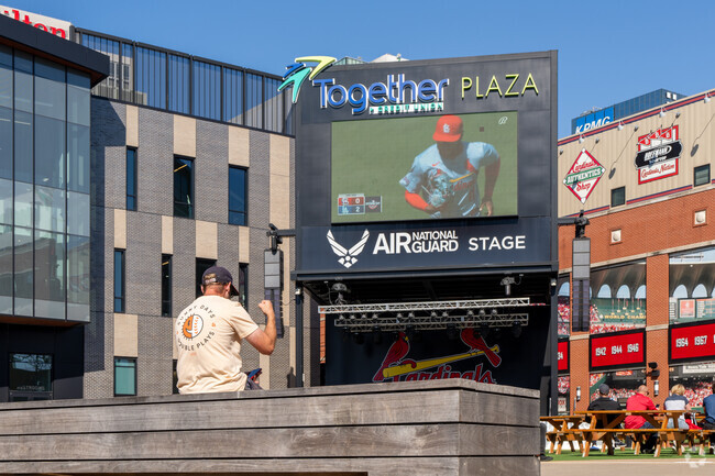 Boulevard Heights is a few minutes from downtown St. Louis