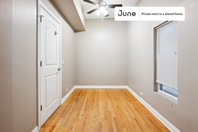 2848 W Palmer St unit A, Chicago, IL 60647 - photo 3