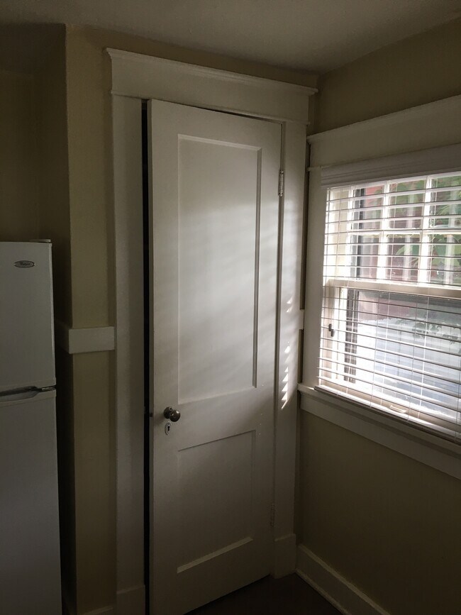 1004 Scott St unit 6, Little Rock, AR 72202 - photo 7