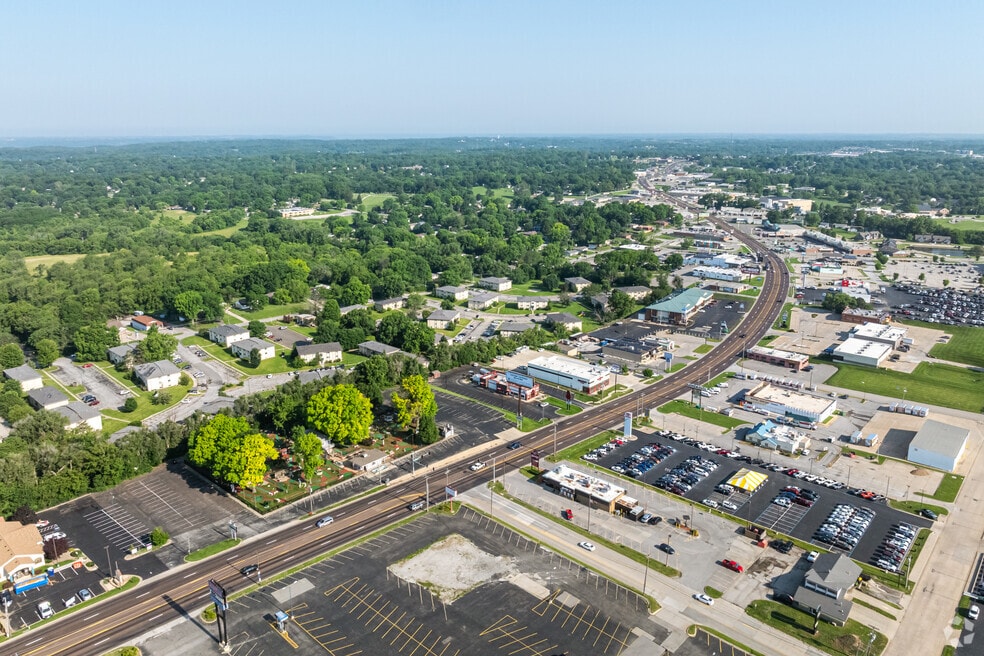 Ashland_569093_DQ_070925_V1