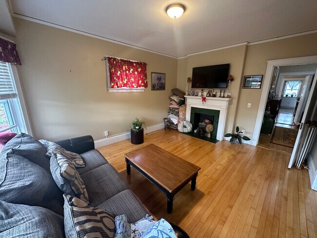 97 Lexington Ave unit 3, Cambridge, MA 02138 - photo 3