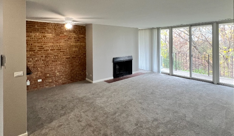 5650 Abbey Dr unit 1P, Lisle, IL 60532 - photo 1