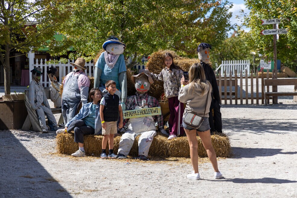 Yorkville_1028343_091625_BJ_Final