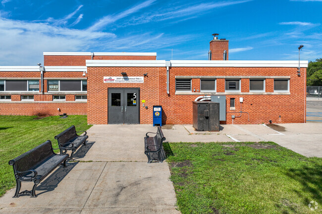 Madison Elementary School has fantastic after school programs.