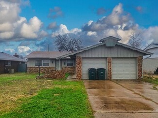 4841 Newport Dr, Del City, OK 73115