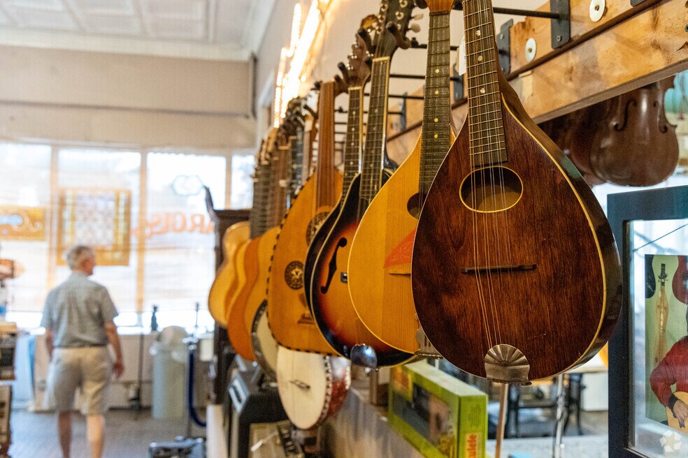 Orchard Hill_542605_HK_101625_V1