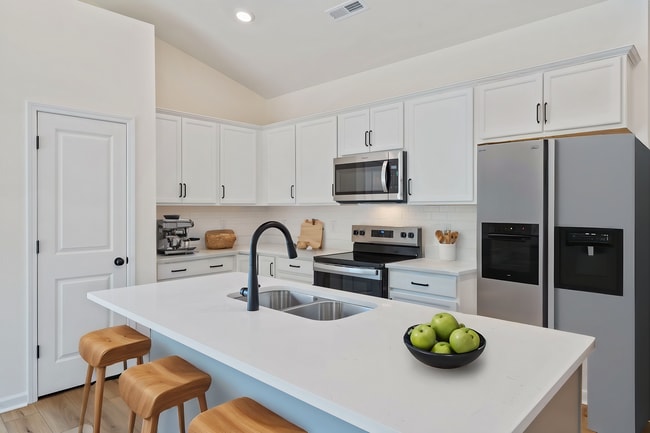 1162 Mountain Ridge Rd, Rural Hall, NC 27045 - photo 3