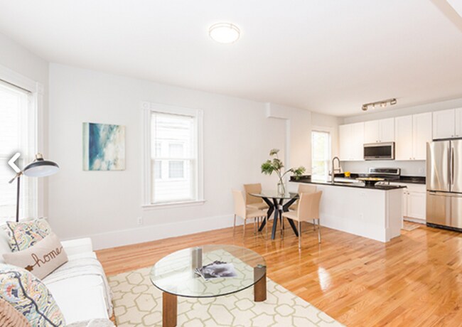 27 Knapp St unit D-12, Somerville, MA 02143 - photo 4