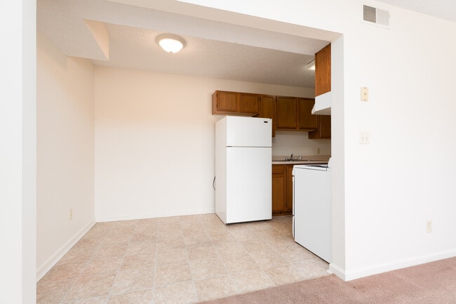 633 Princeton Pkwy unit 2, Owensboro, KY 42301 - photo 6