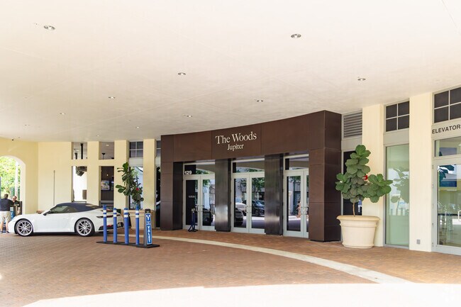 Enjoy fine dining at The Woods, a premier restaurant located in the heart of Jupiter Dunes.