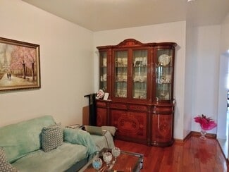 1227 73rd St Unit 2, Brooklyn, NY 11228
