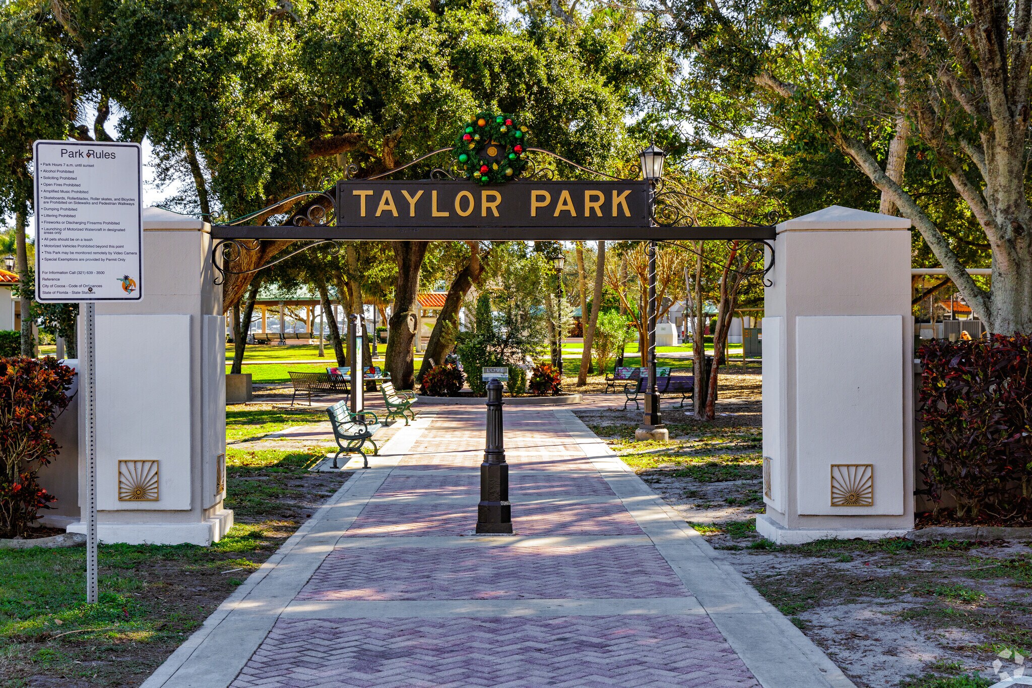 About Cocoa Schools, Demographics, Things to Do