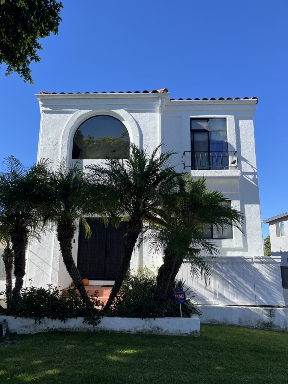 107 S Lucia Ave, Redondo Beach, CA 90277 - photo 1