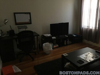 171 Hemenway St Unit 20, Boston, MA 02115