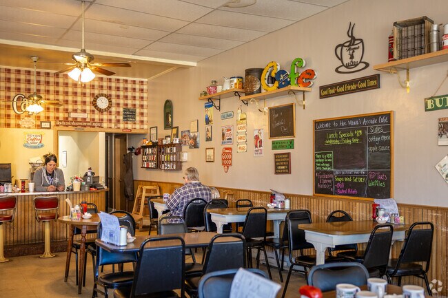 Mama's Arcade Cafe has been in business for generations serving the locals.