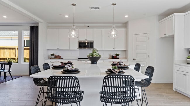 3988 Sagebrush Rd, Madera, CA 93636 - photo 2