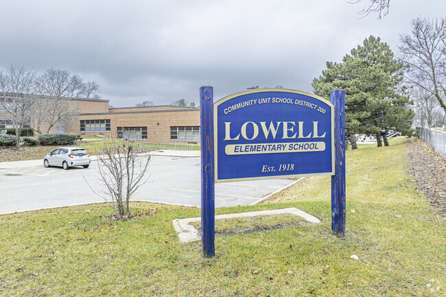 Longfellow Elementary School is a highly rated school in Wheaton.