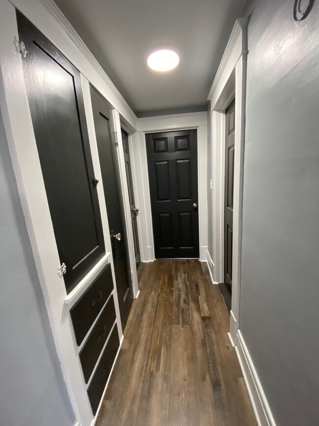 4034 Bailey Ave unit Upper, Buffalo, NY 14226 - photo 6