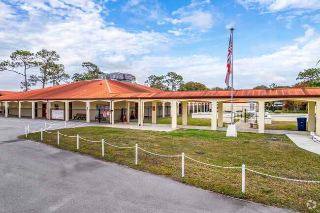 The student-teacher ratio at Plato Academy Seminole charter school is 15-1.