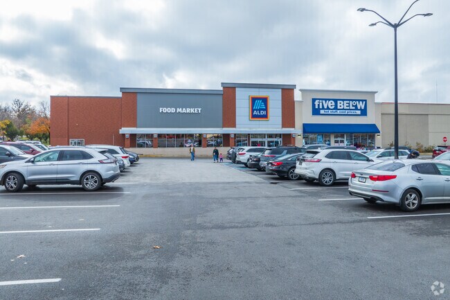 Grocery options like Aldi are a 10 minute drive away from Acton.