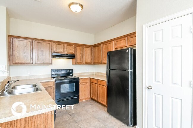 288 Edison Ln, Crowley, TX 76036 - photo 6