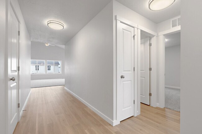 1355 Cresent St, Weiser, ID 83672 - photo 4