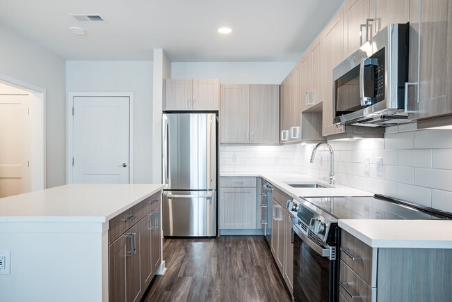 J Optimist Park, Charlotte, NC 28206 - photo 5