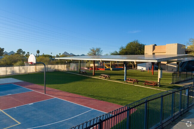 La Paloma Academy is focused on academics, community involvement, and family values
