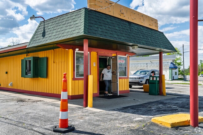 Cruz Thru Mexican Kitchen serves locals from the Fairground neighborhood.