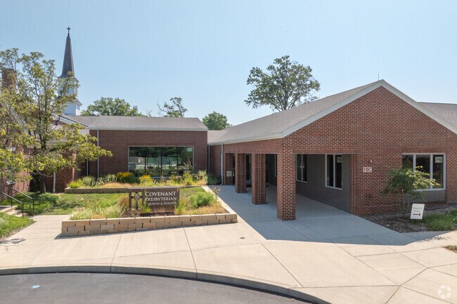 Covenant Christian School is centrally located in Town and Country, Missouri.
