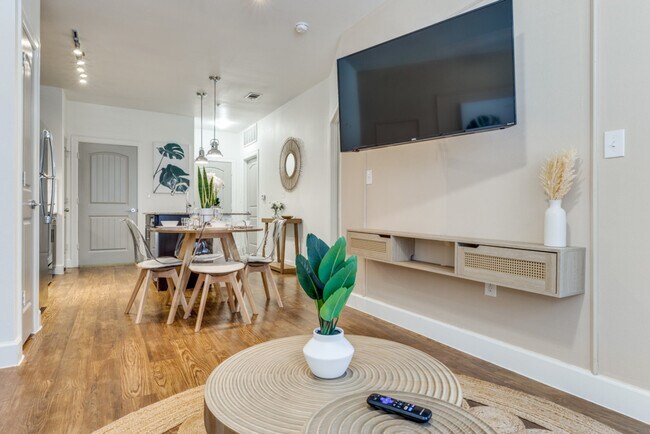 1221 Legacy Dr unit ID1363562P, Frisco, TX 75034 - photo 3