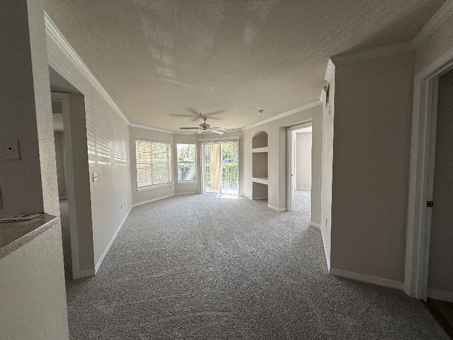 4021 Woodstorks Walk Way unit 106, Lutz, FL 33558 - photo 3