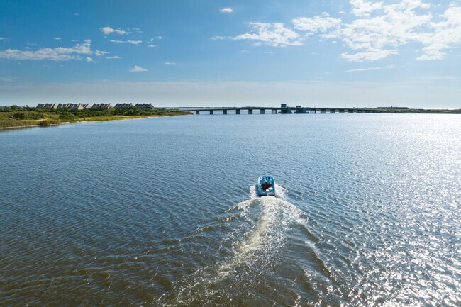 Take a boat out from Smith Point Marina through Narrow Bay or Bellport Bay en route to the Ocean