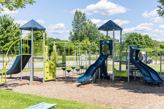 Vermont Day School in Shelburne is an independent PreK-8th Grade school