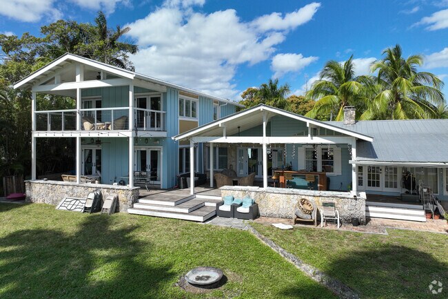 Multi-story ranch style home in Sailboat Bend.