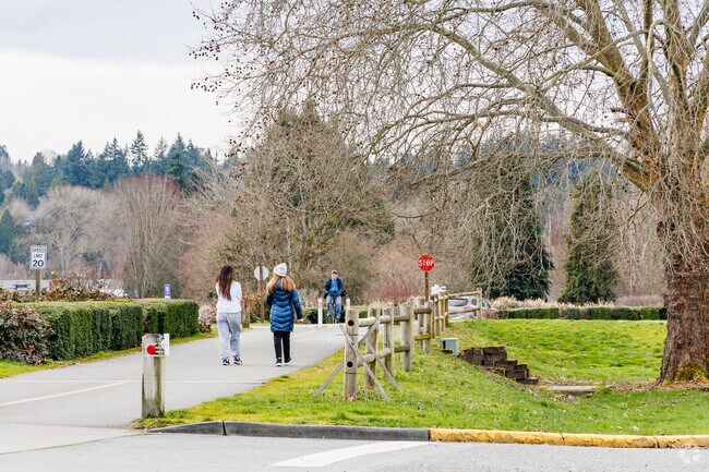 Throughout Redmond there are many opportunities to enjoy a nice walk, including Marymoor Park.